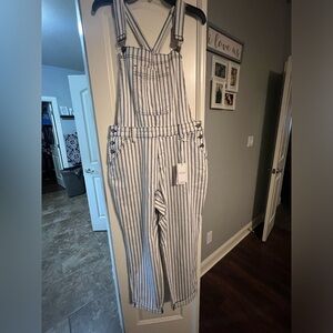 Judy Blue overalls size 1XL- fits more like a 14/16